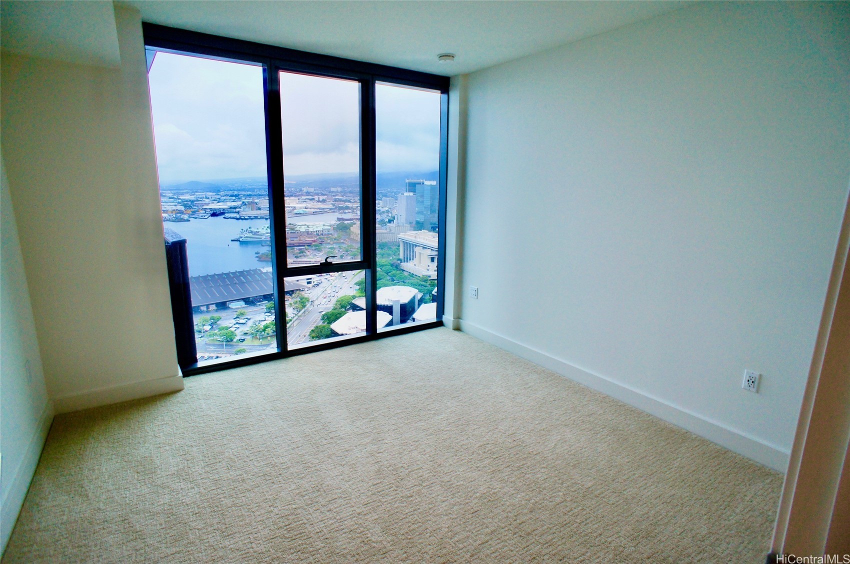 600 Ala Moana Boulevard 3604 Property Photo 3