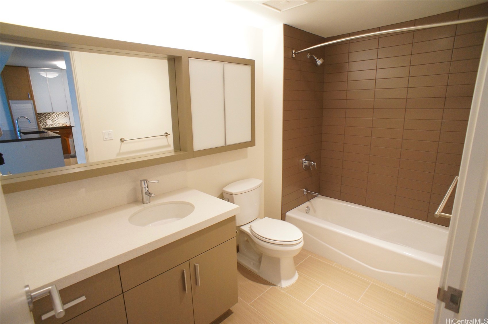 600 Ala Moana Boulevard 3604 Property Photo 4