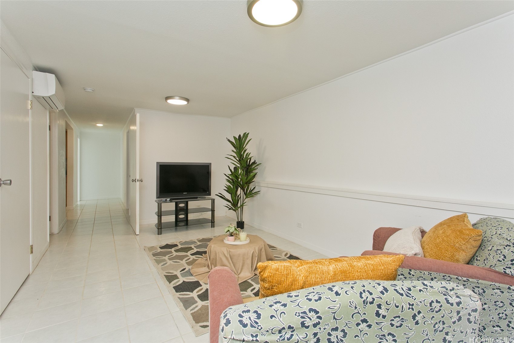 2742 Manoa Road Property Photo 17