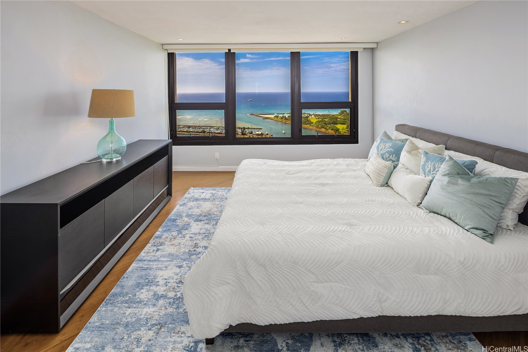1600 Ala Moana Boulevard 3700 Property Photo 10