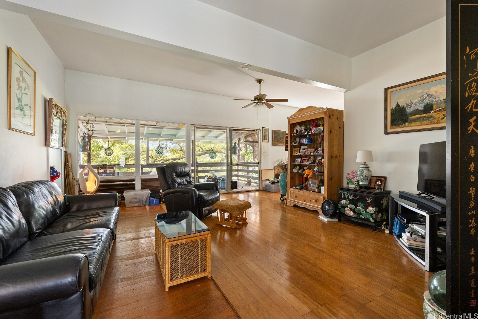 2519 Malama Place Property Photo 3