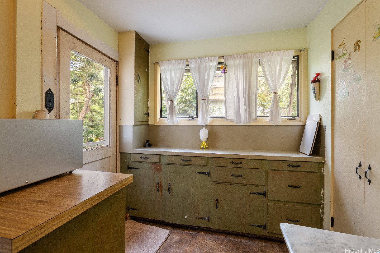 2519 Malama Place Property Photo 6