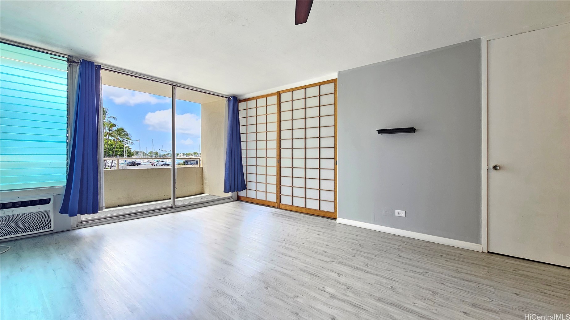 1676 Ala Moana Boulevard 103 Property Photo 3