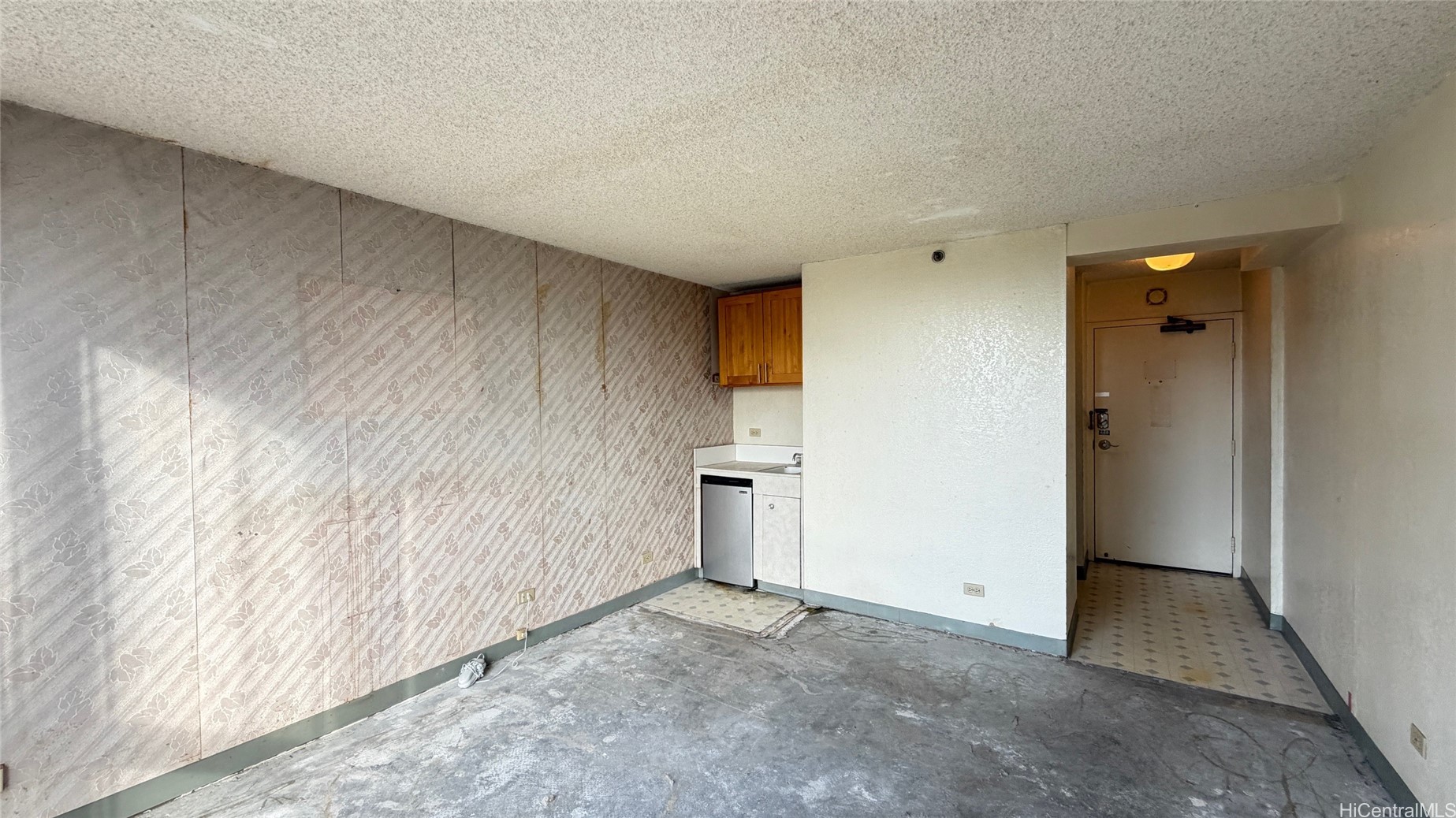 1920 Ala Moana Boulevard 1115 Property Photo 1