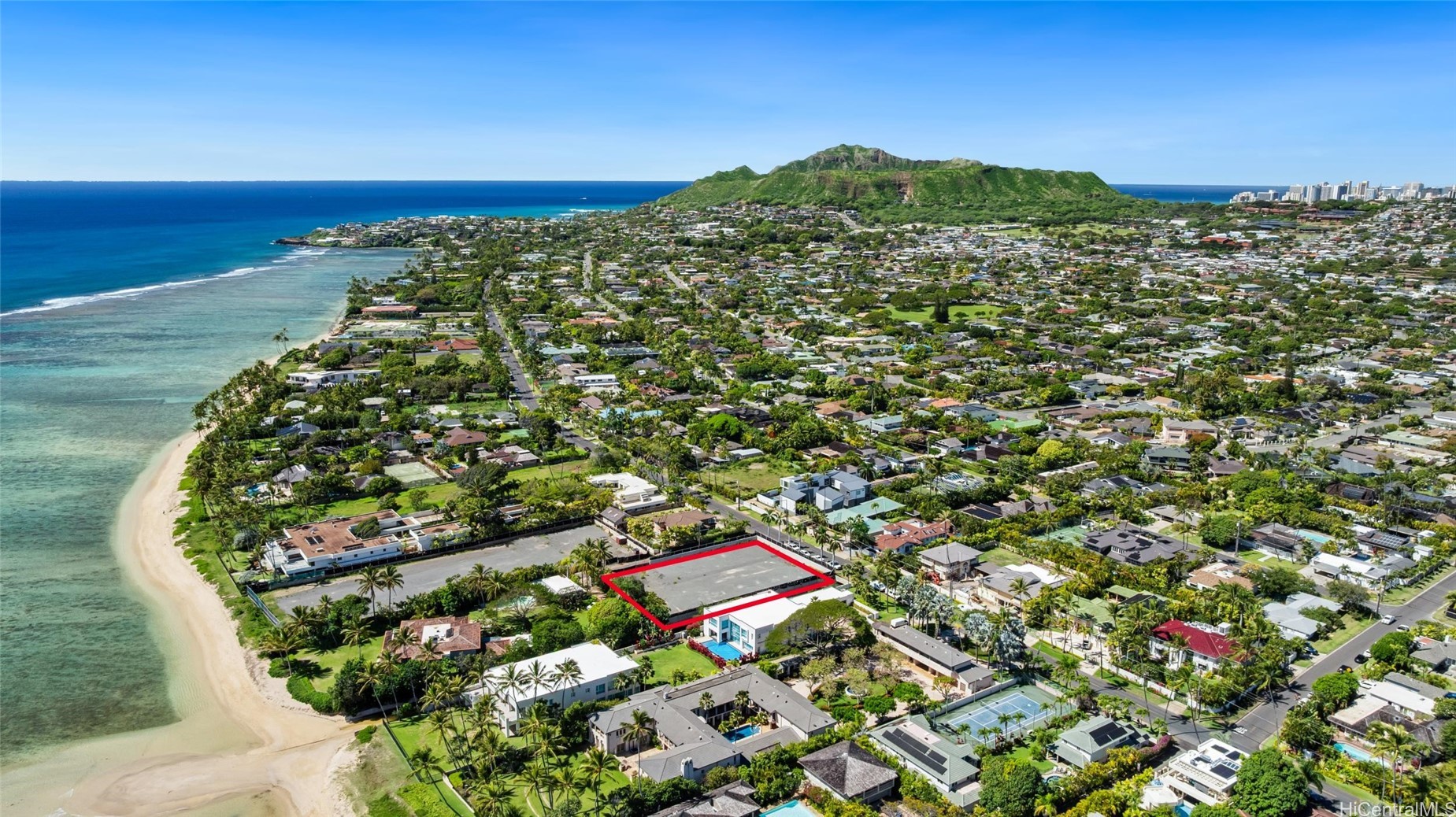4775 Kahala Avenue Property Photo 8