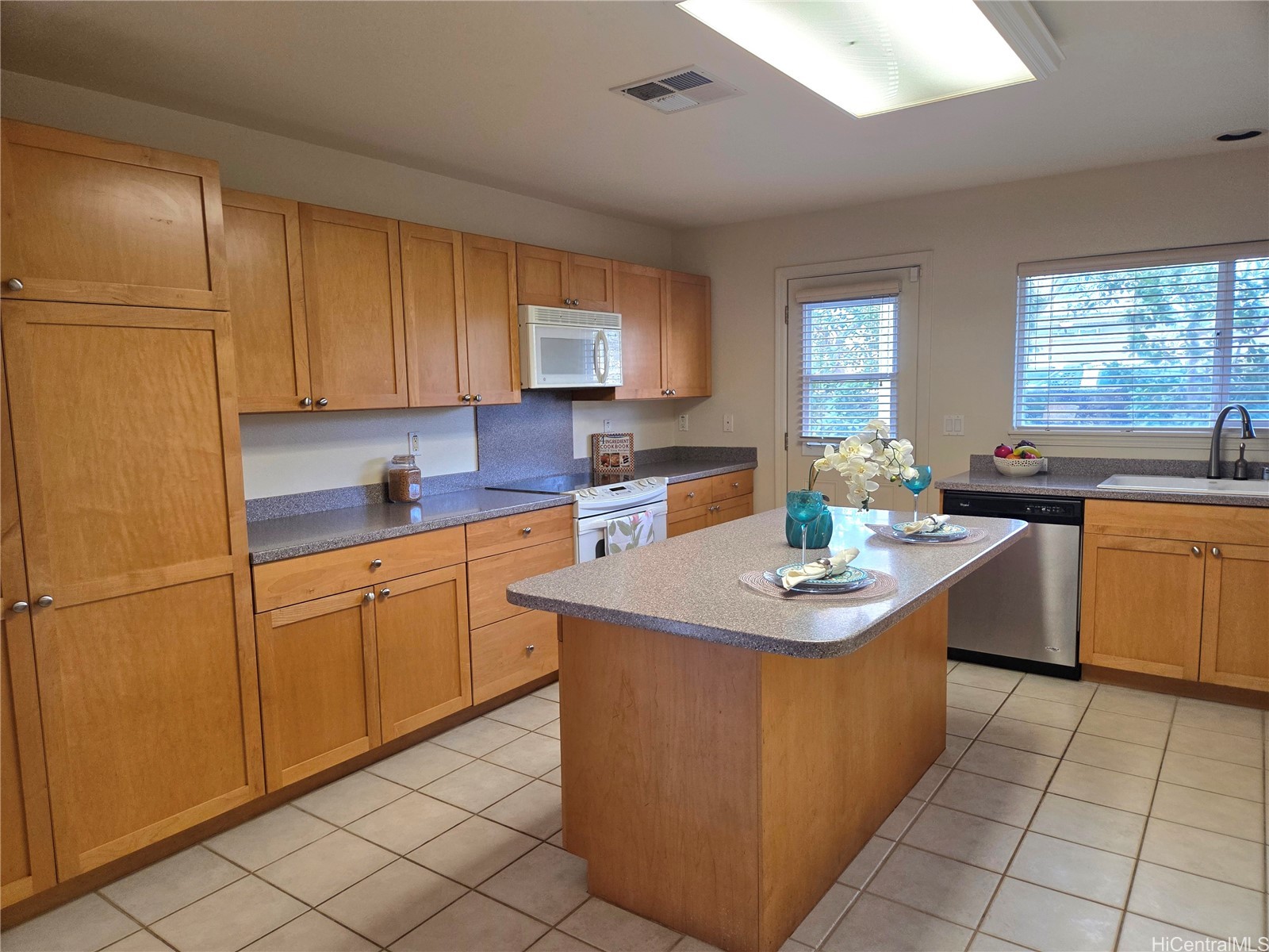 91-255 Lukini Place 35 Property Photo 2