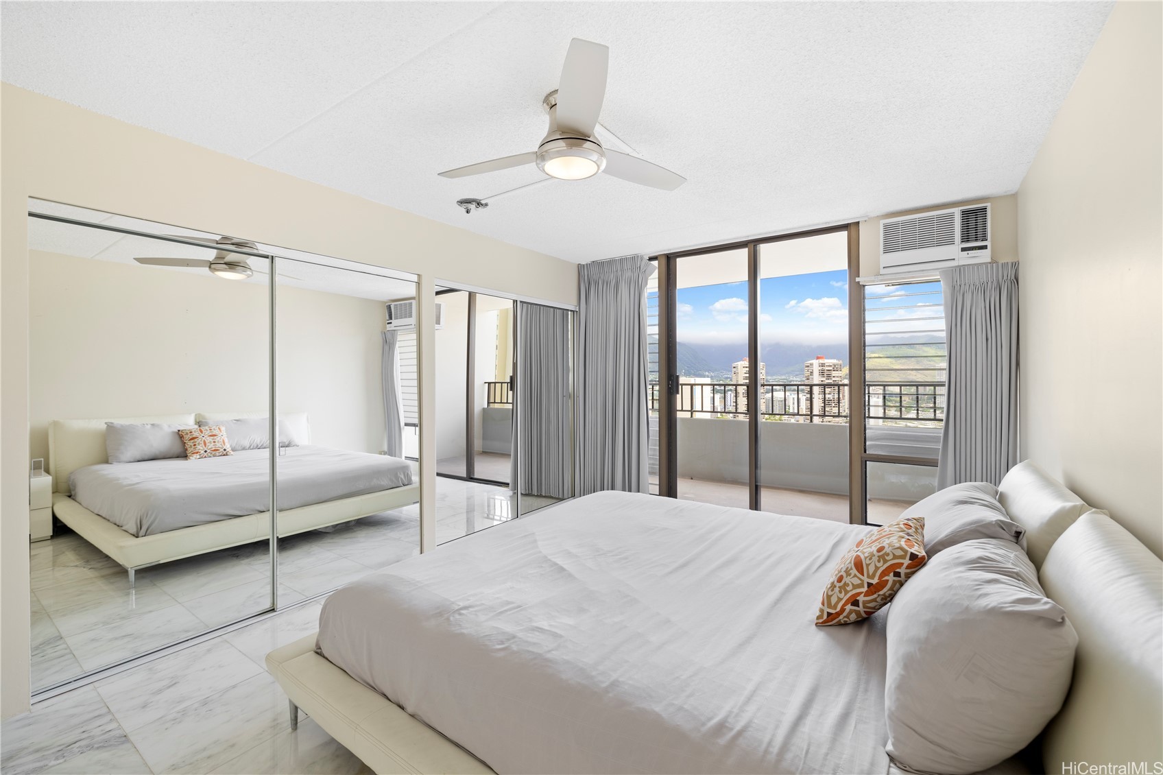 2240 Kuhio Avenue 3201 Property Photo 15