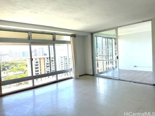 1519 Nuuanu Avenue 1241 Property Photo 1