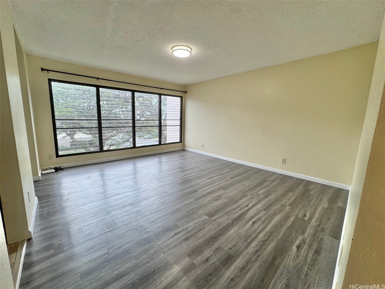 87-118 Helelua Street B305 Property Photo 2