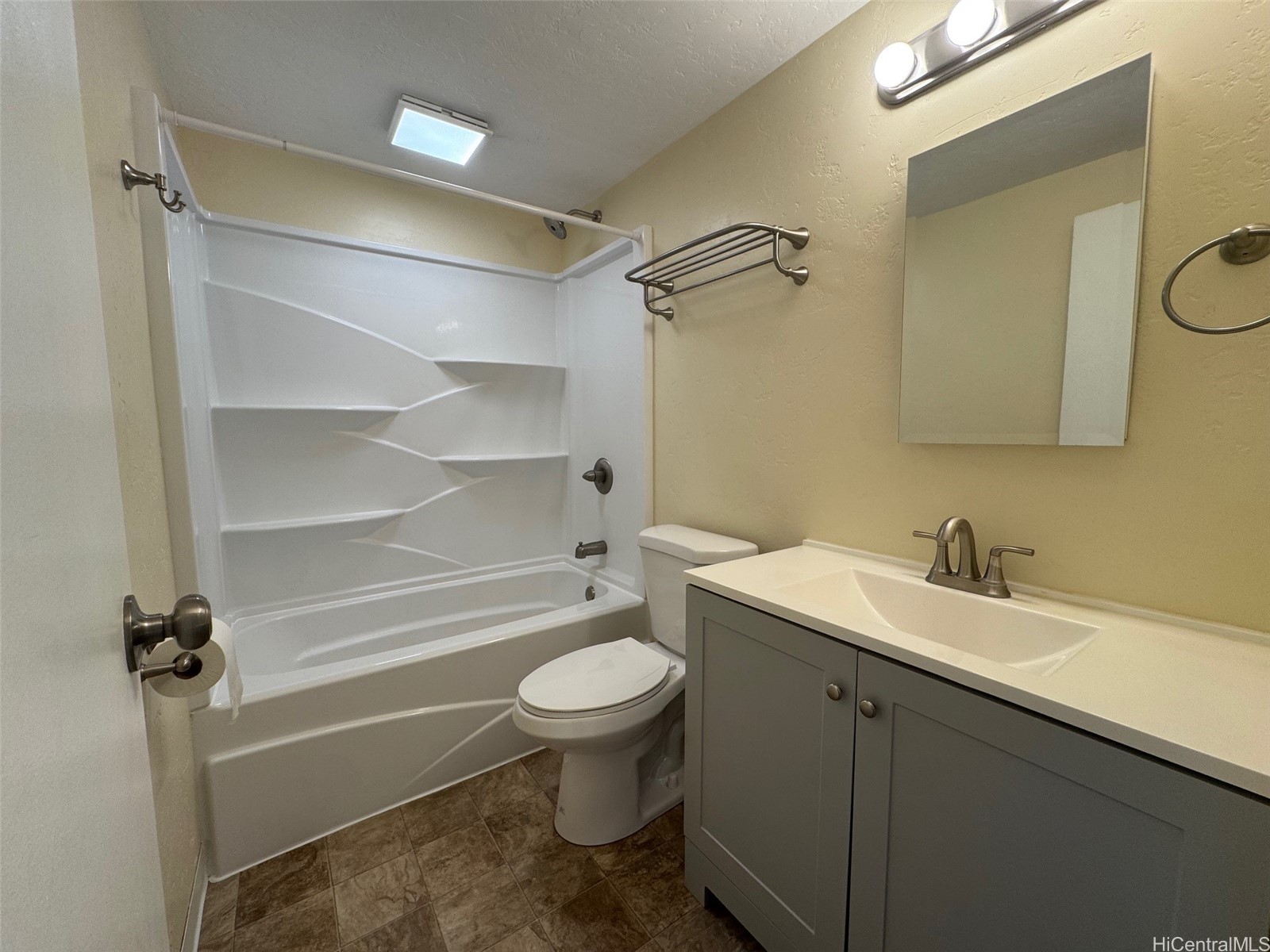 87-118 Helelua Street B305 Property Photo 10