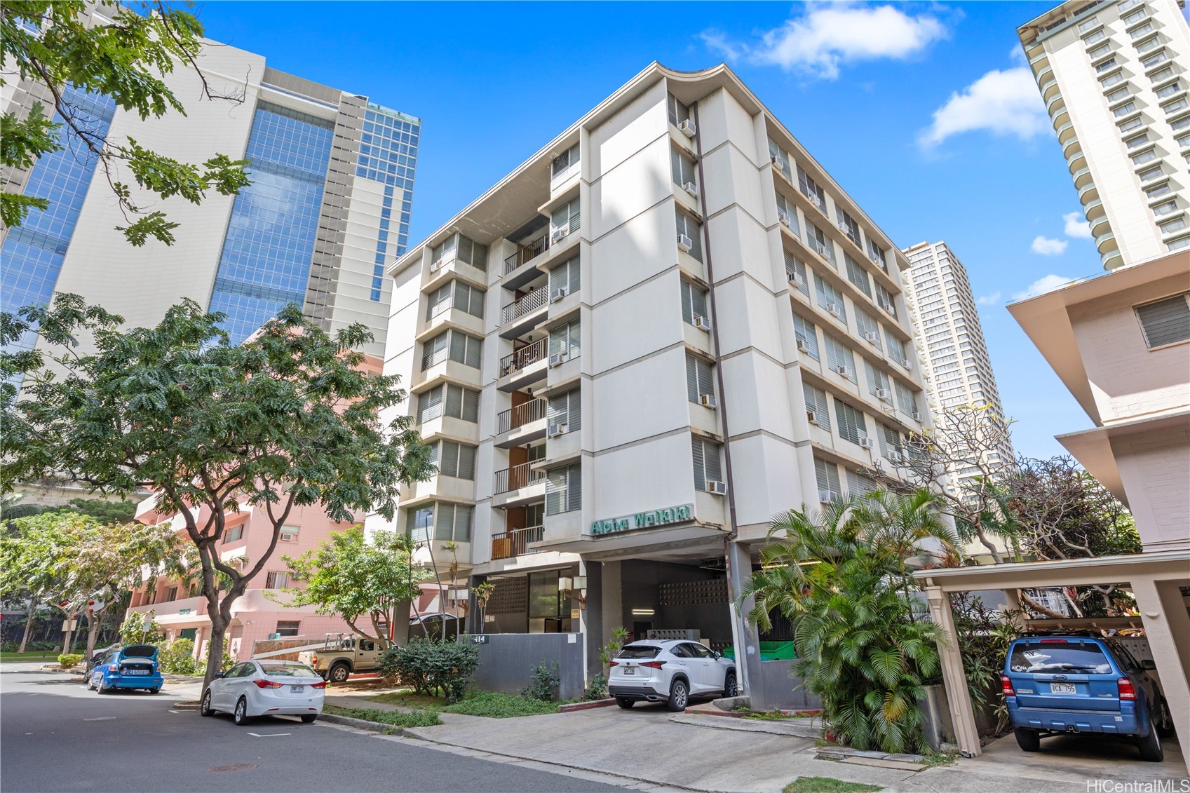412 Launiu Street Property Photo 1