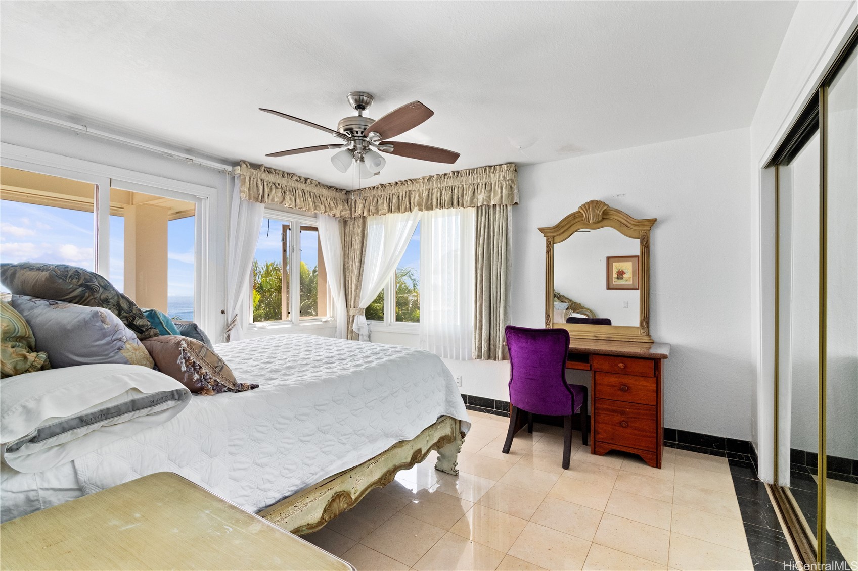 483 Maono Loop Property Photo 16