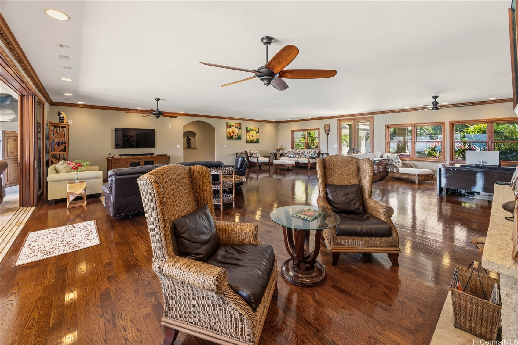 365 Portlock Road Property Photo 7