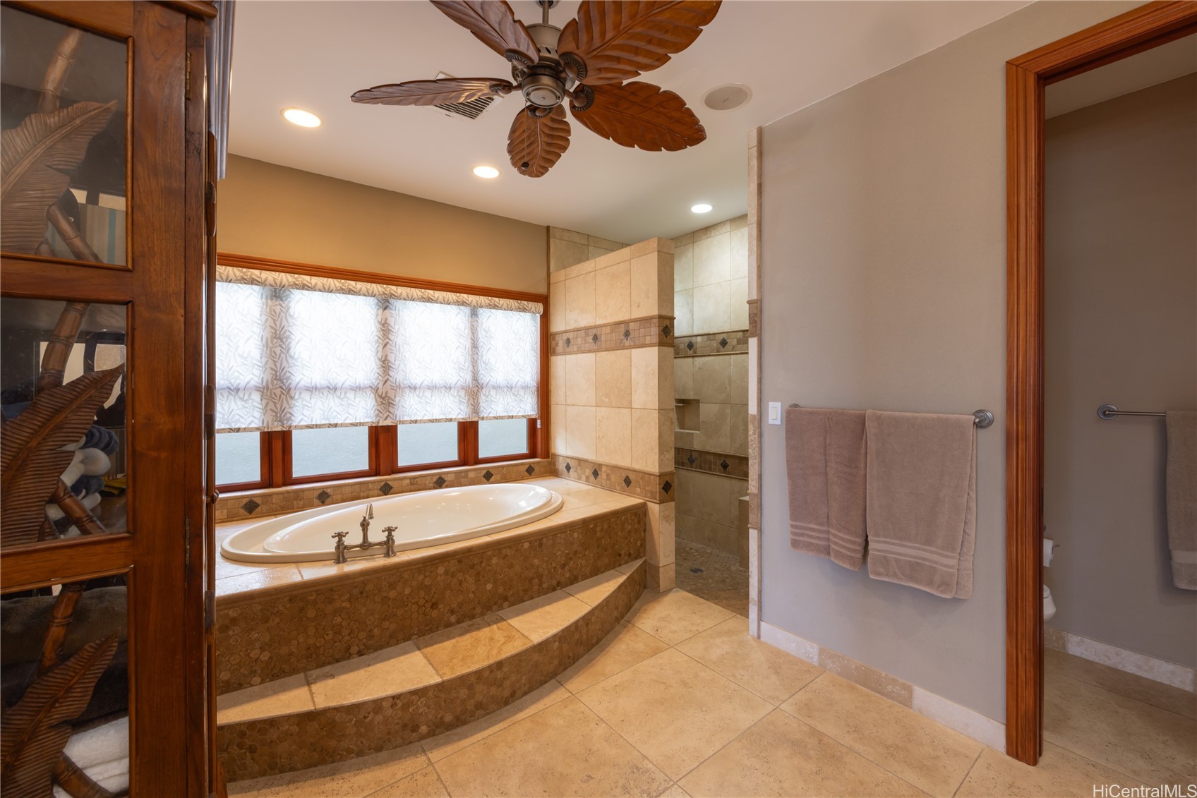 365 Portlock Road Property Photo 12