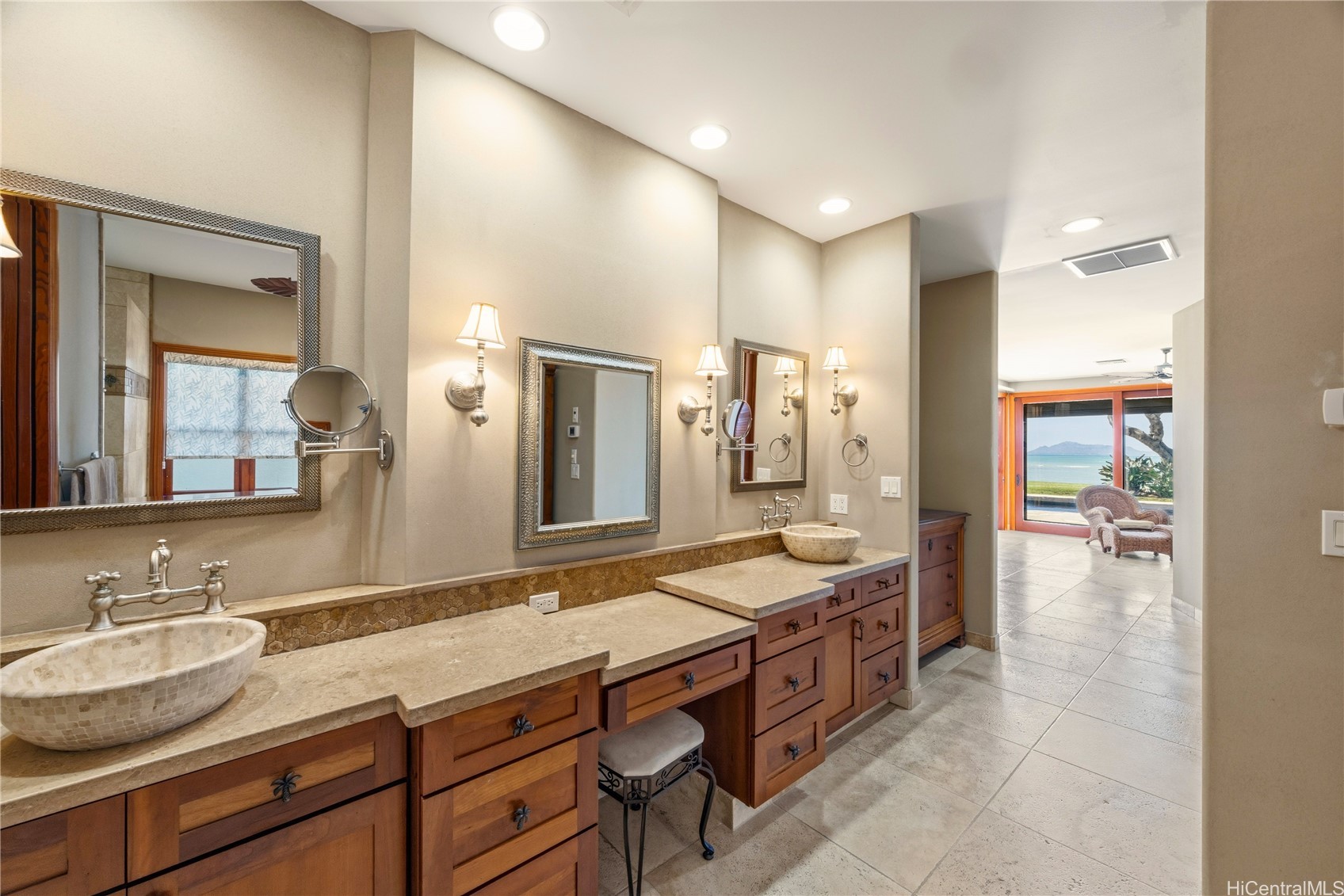 365 Portlock Road Property Photo 13