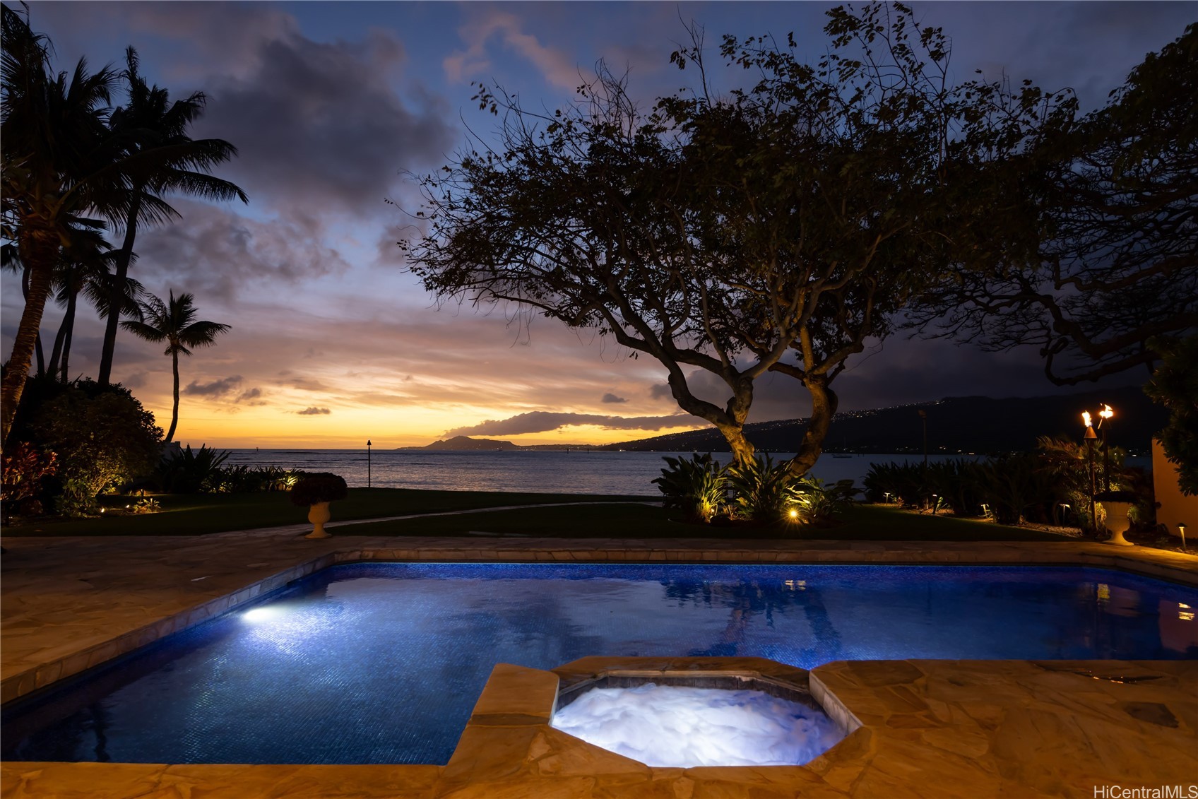 365 Portlock Road Property Photo 25