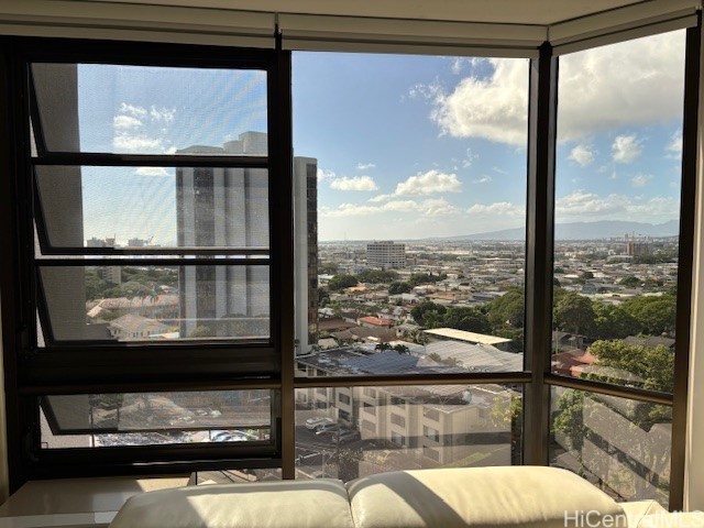 2101 Nuuanu Avenue I904 Property Photo 13