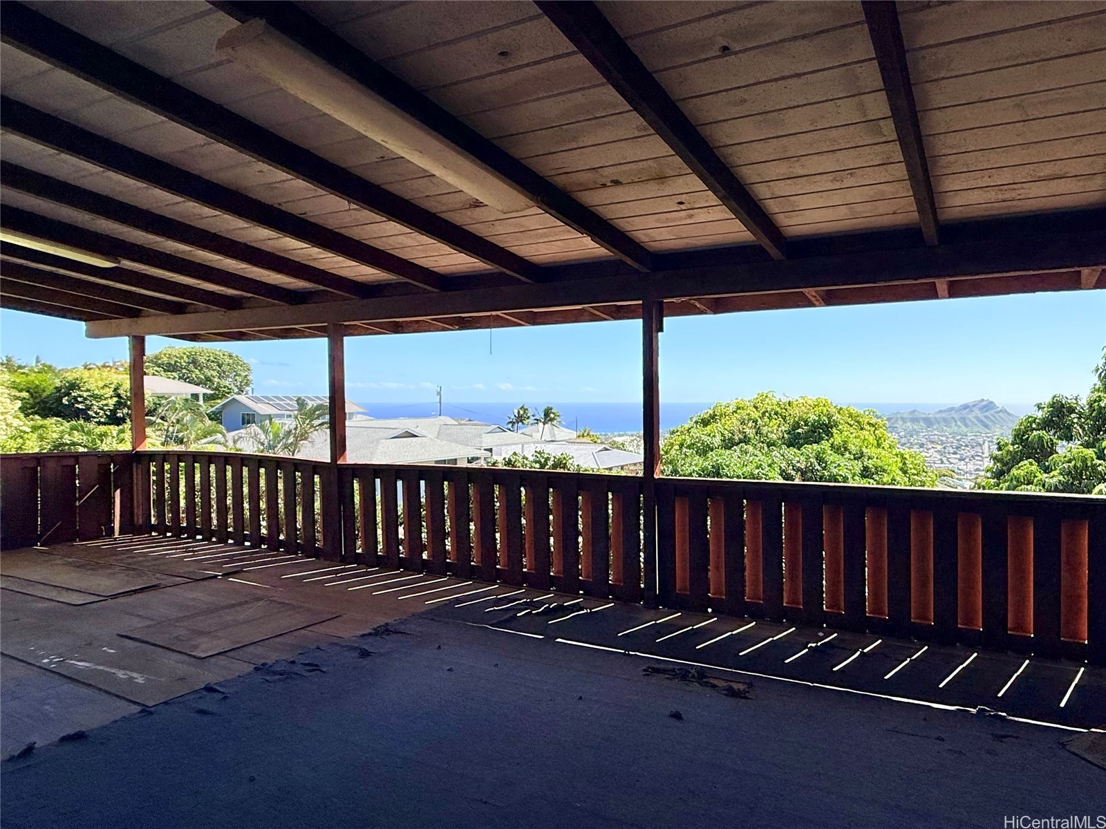 3655 Nihipali Place Property Photo 2