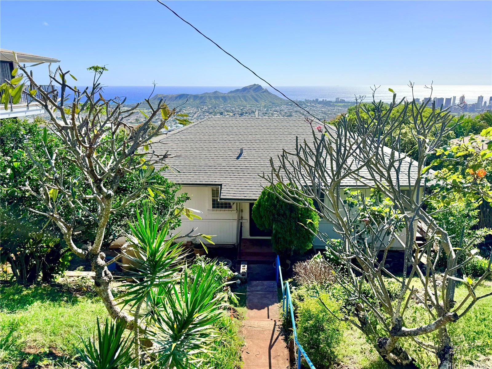 3655 Nihipali Place Property Photo 4