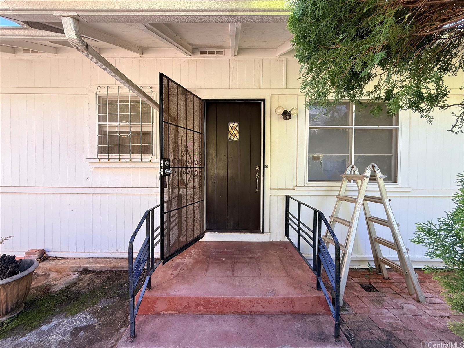 3655 Nihipali Place Property Photo 6