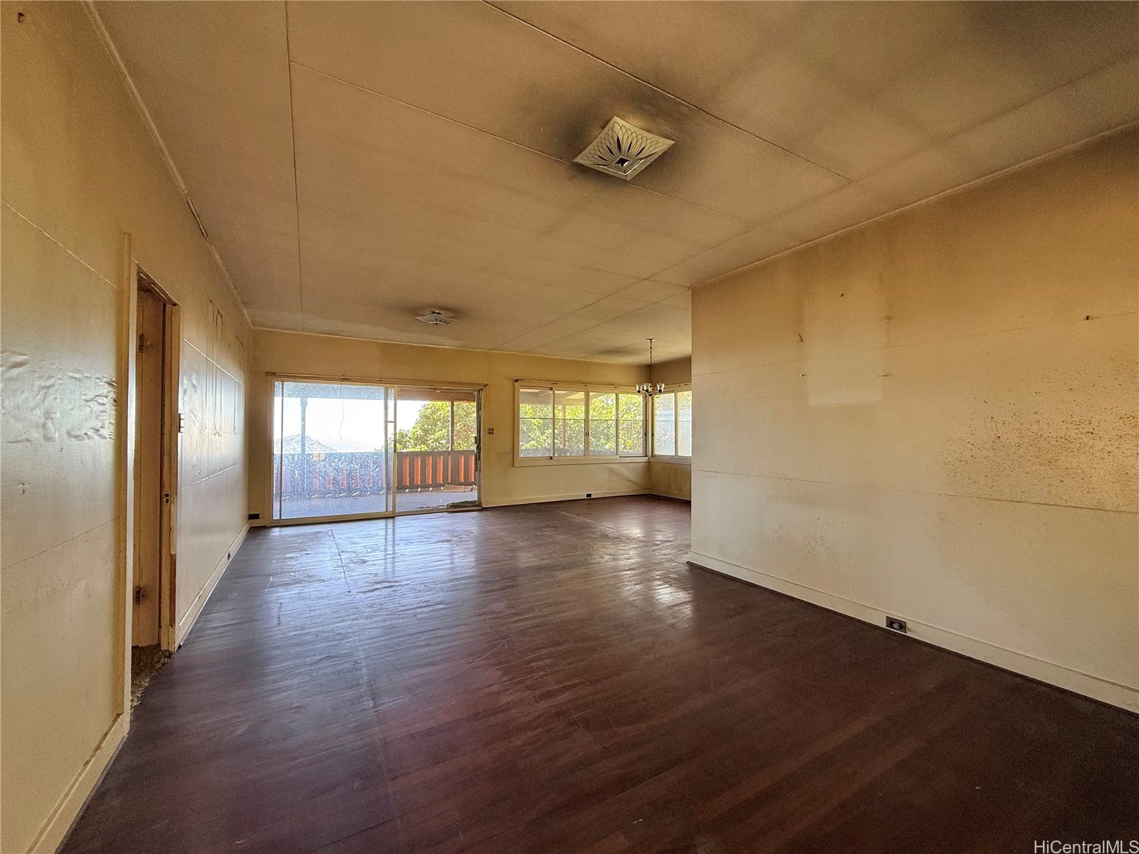 3655 Nihipali Place Property Photo 7