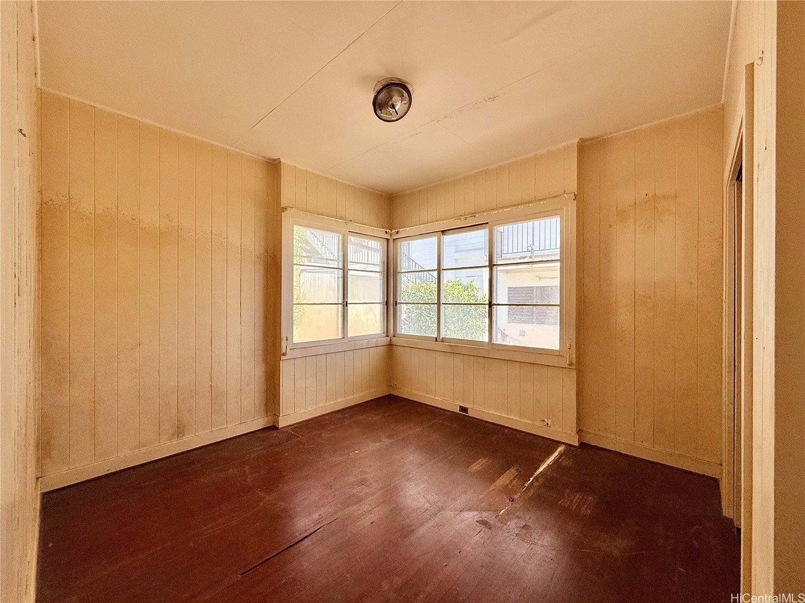 3655 Nihipali Place Property Photo 12