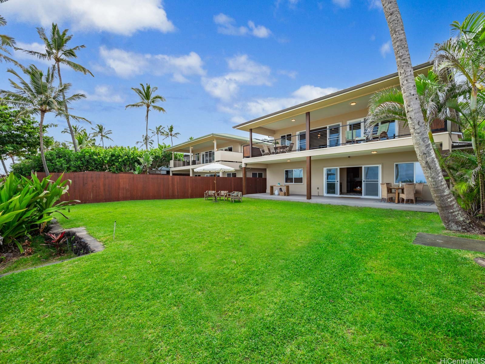 59-355 Ke Nui Road Property Photo 2