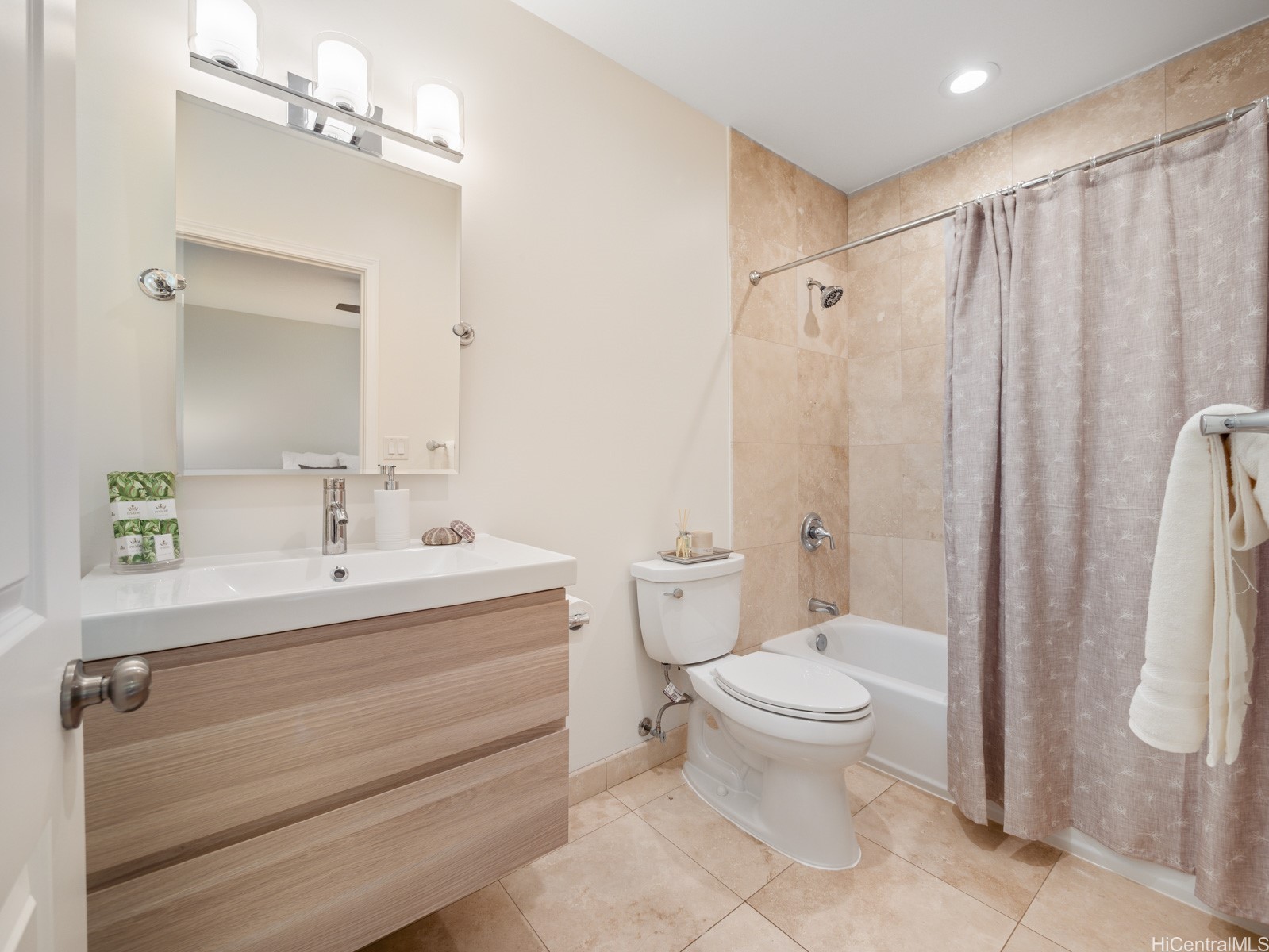 59-355 Ke Nui Road Property Photo 13