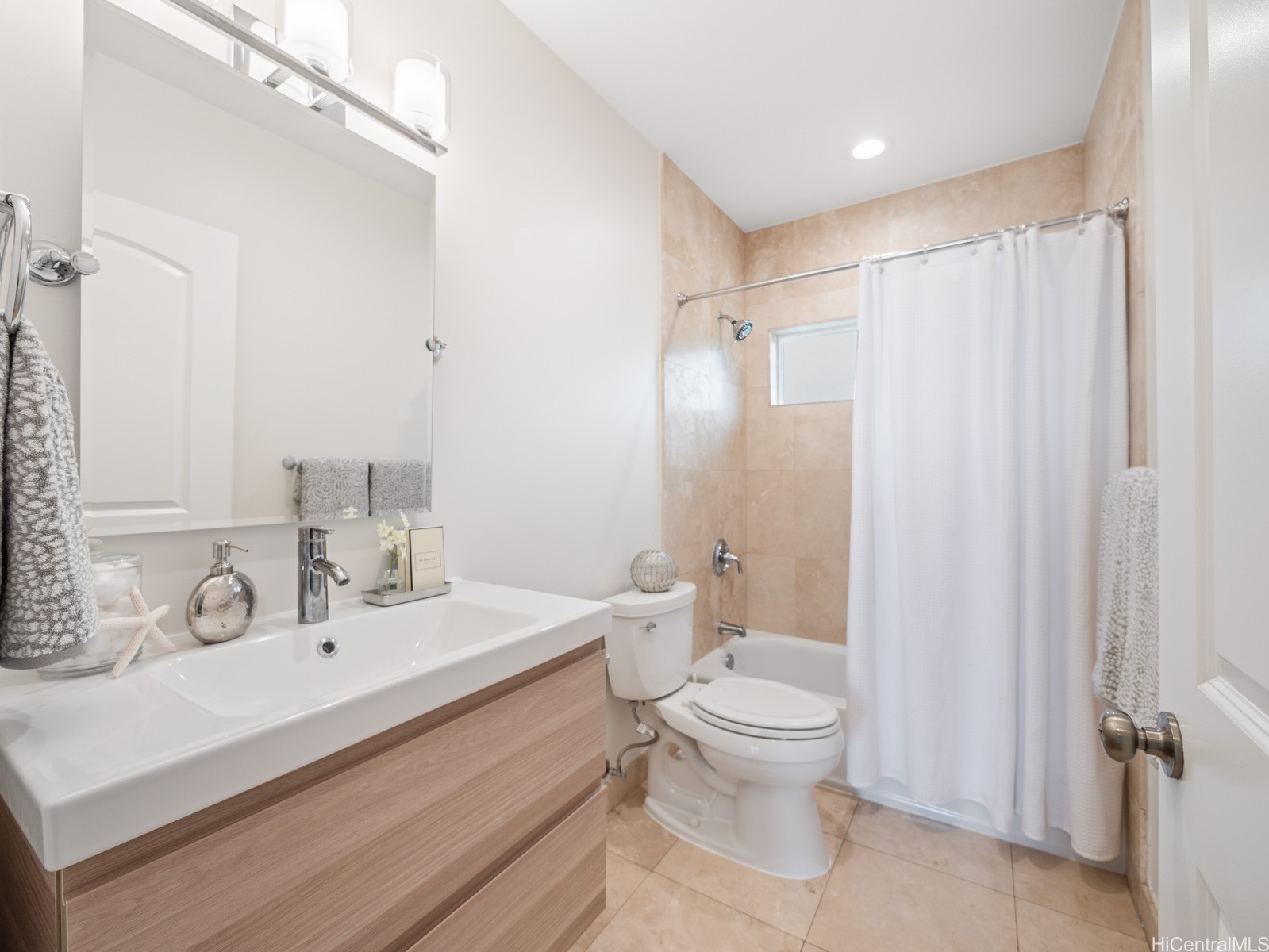 59-355 Ke Nui Road Property Photo 15