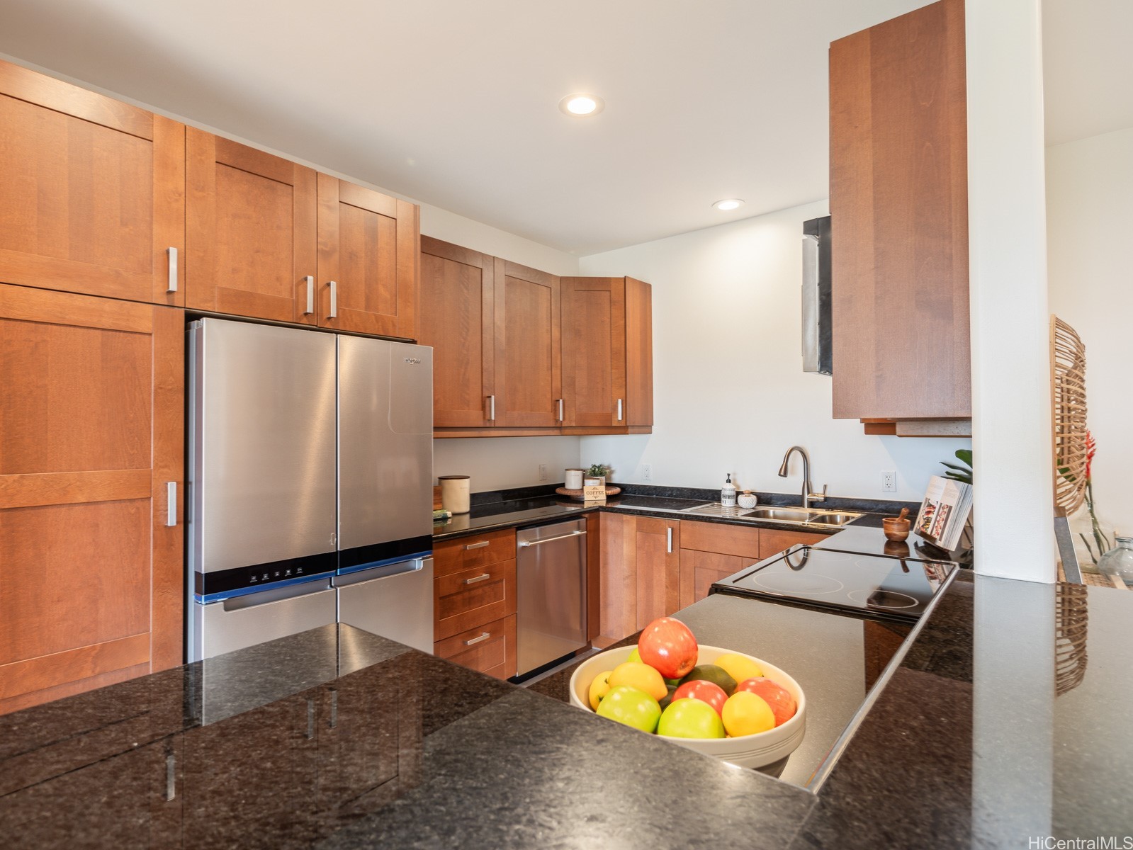 59-355 Ke Nui Road Property Photo 21
