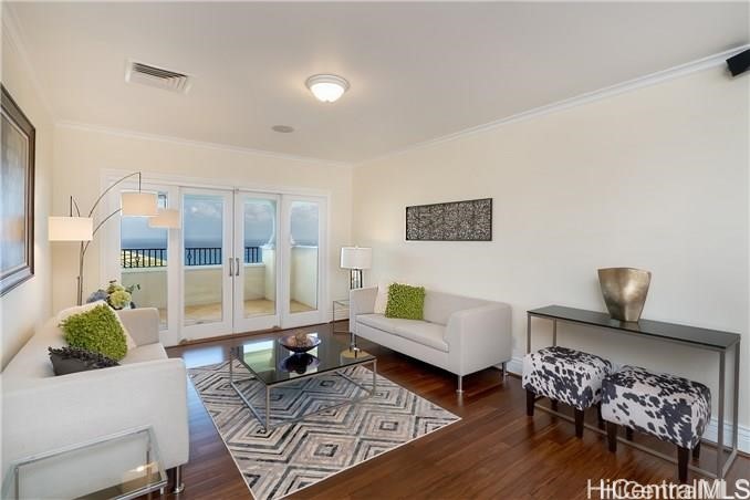 525 Moaniala Street Property Photo 15