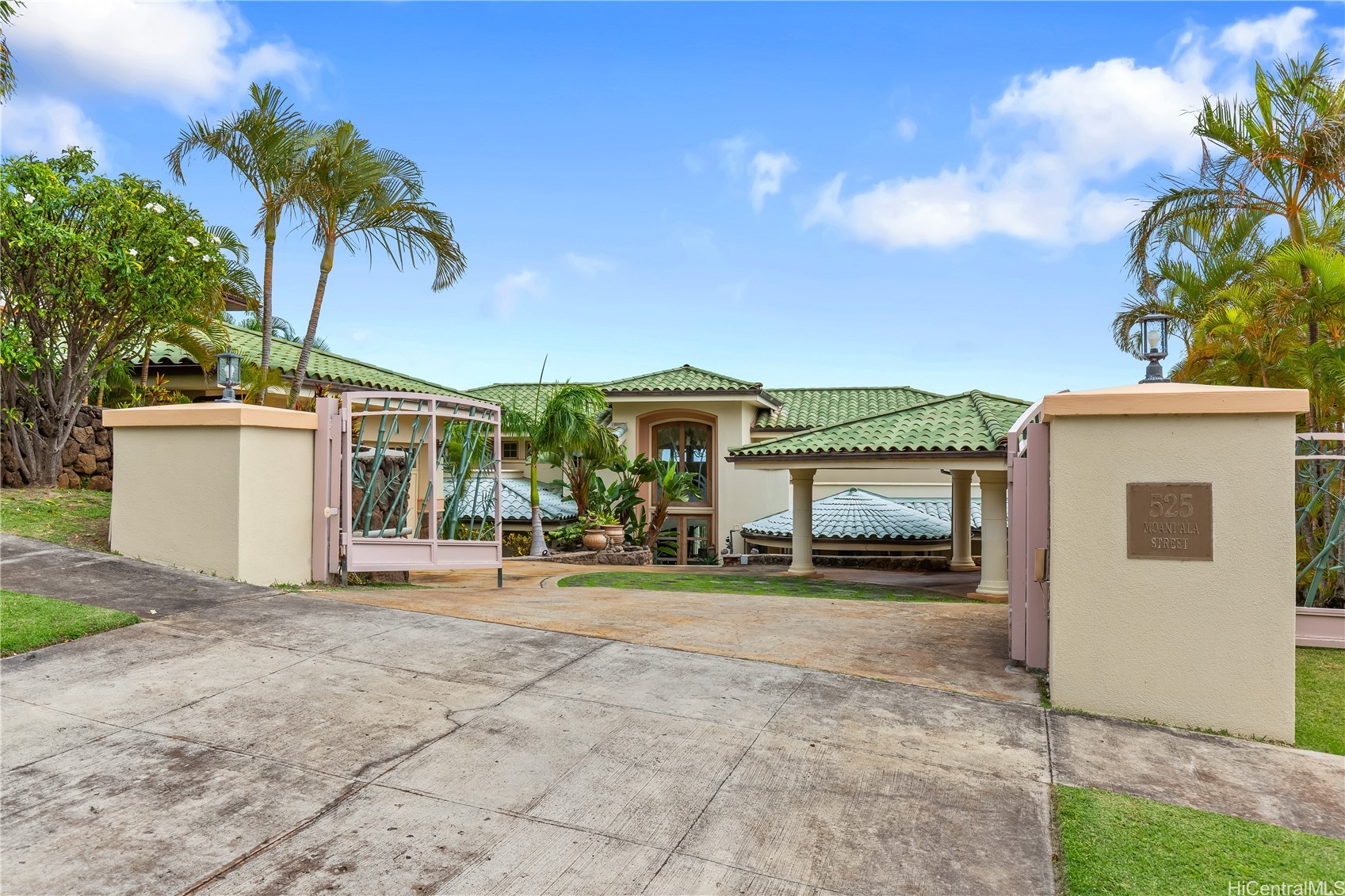 525 Moaniala Street Property Photo 20