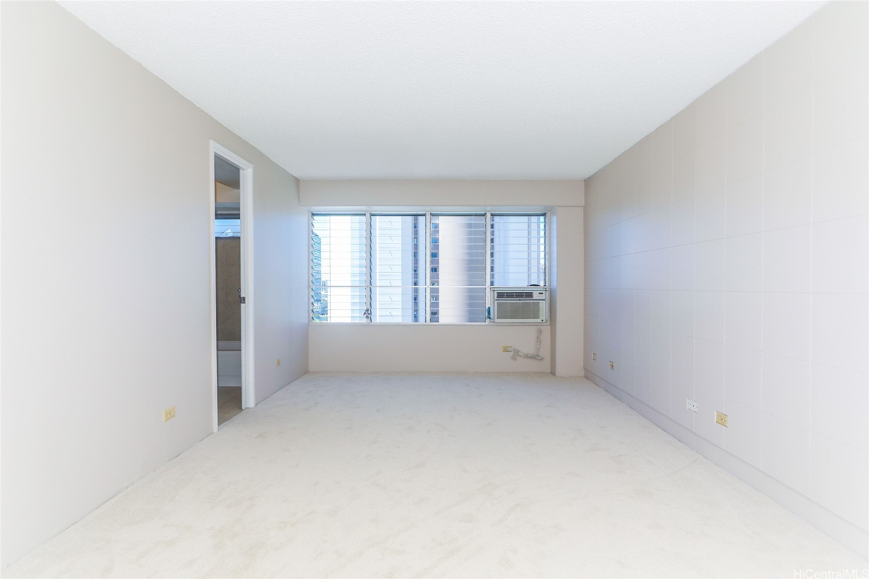 2525 Date Street 1501 Property Photo 10