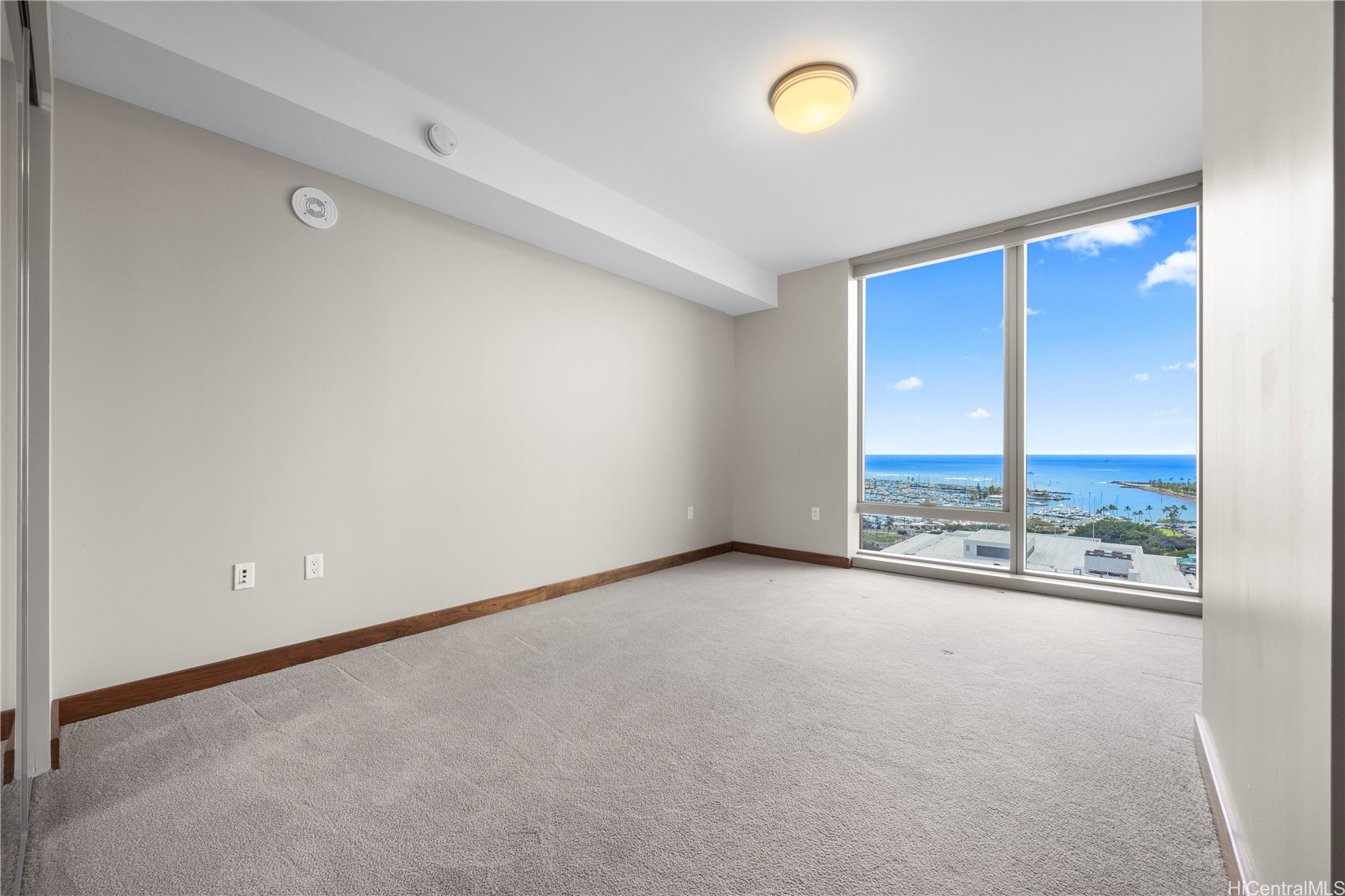1555 Kapiolani Boulevard 1706 Property Photo 12