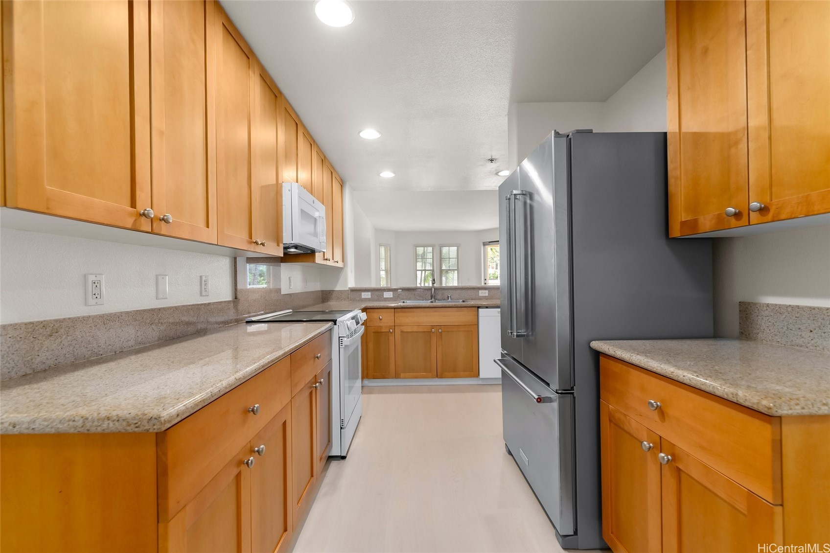 520 Lunalilo Home Road 7104 Property Photo 10