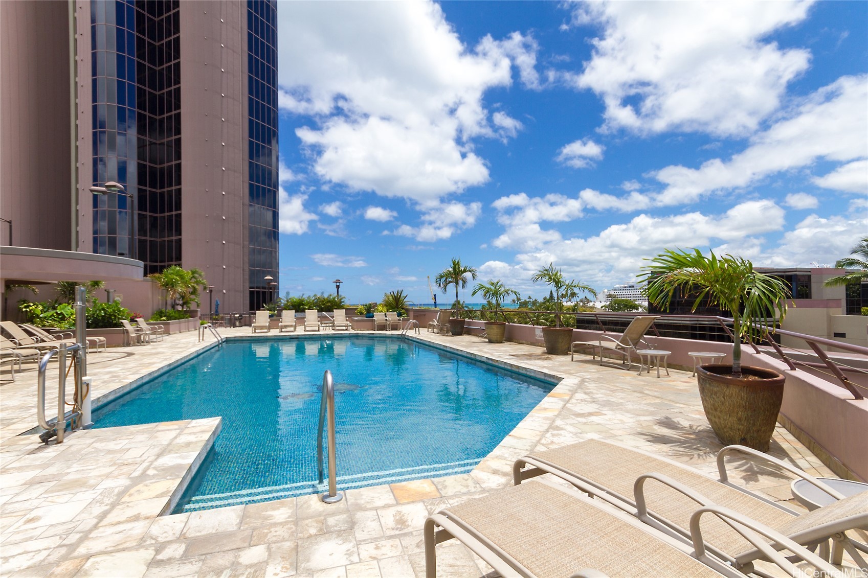 415 South Street Makai 601 Property Photo 15