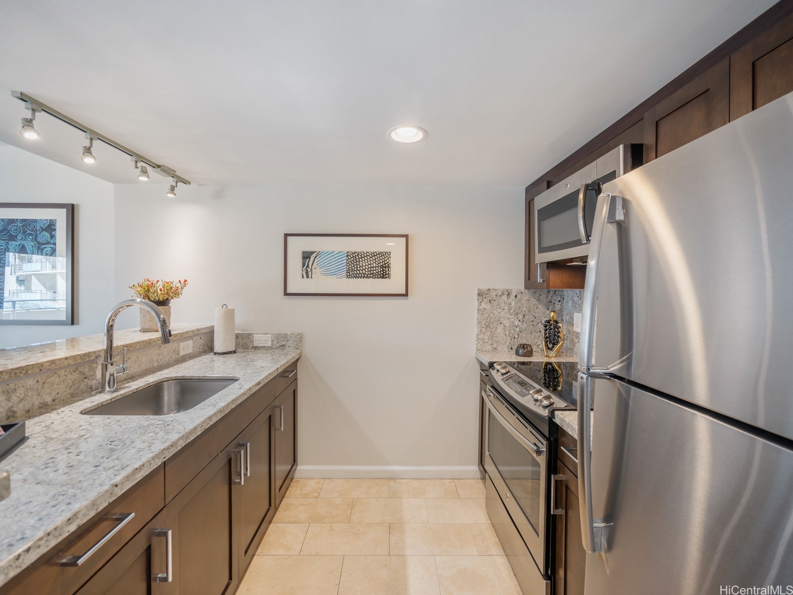 1777 Ala Moana Boulevard 213 Property Photo 4