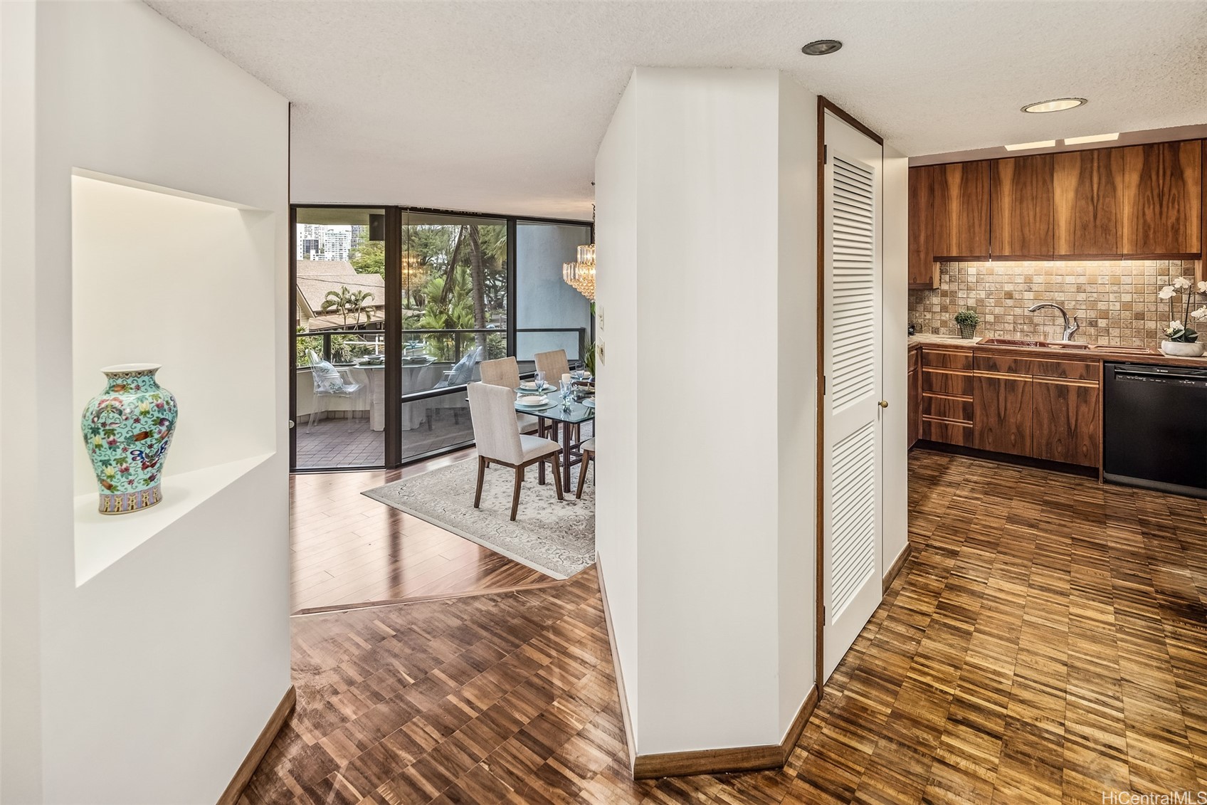 1525 Wilder Avenue 308 Property Photo 16