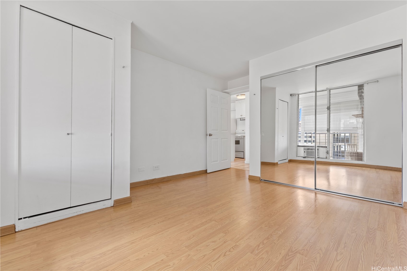 2115 Ala Wai Boulevard 1102 Property Photo 12