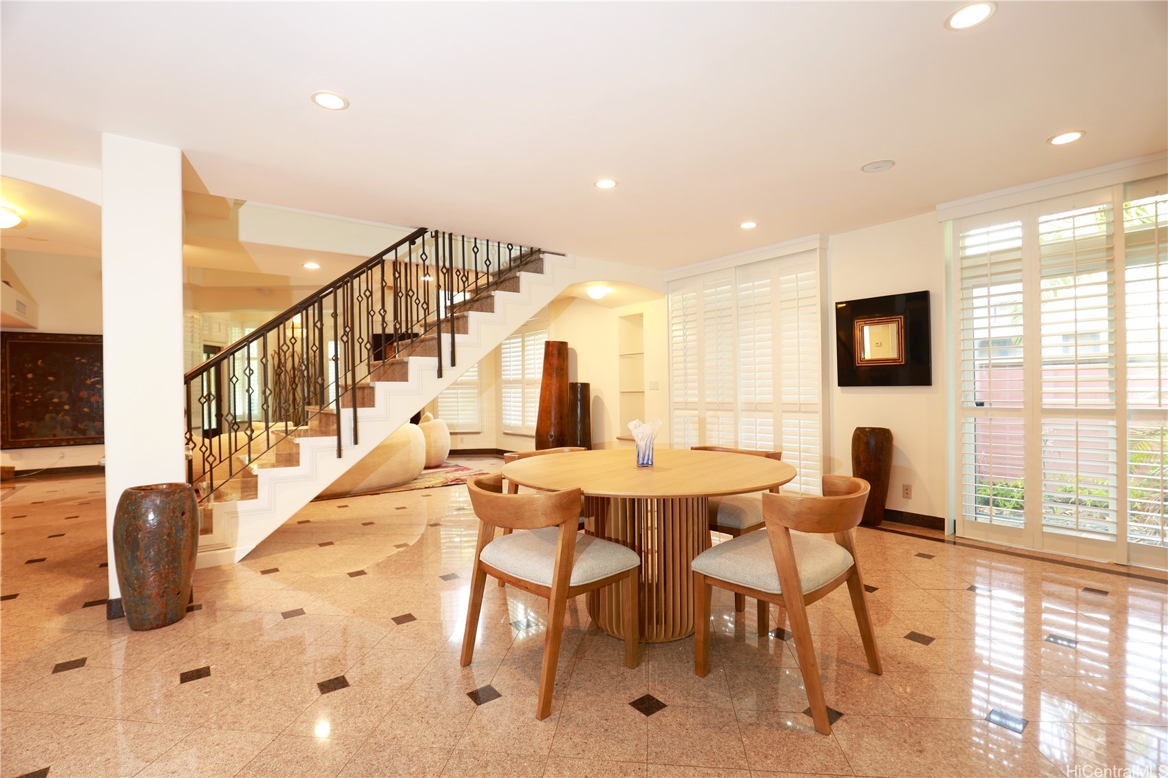 3063 Diamond Head Road Property Photo 10