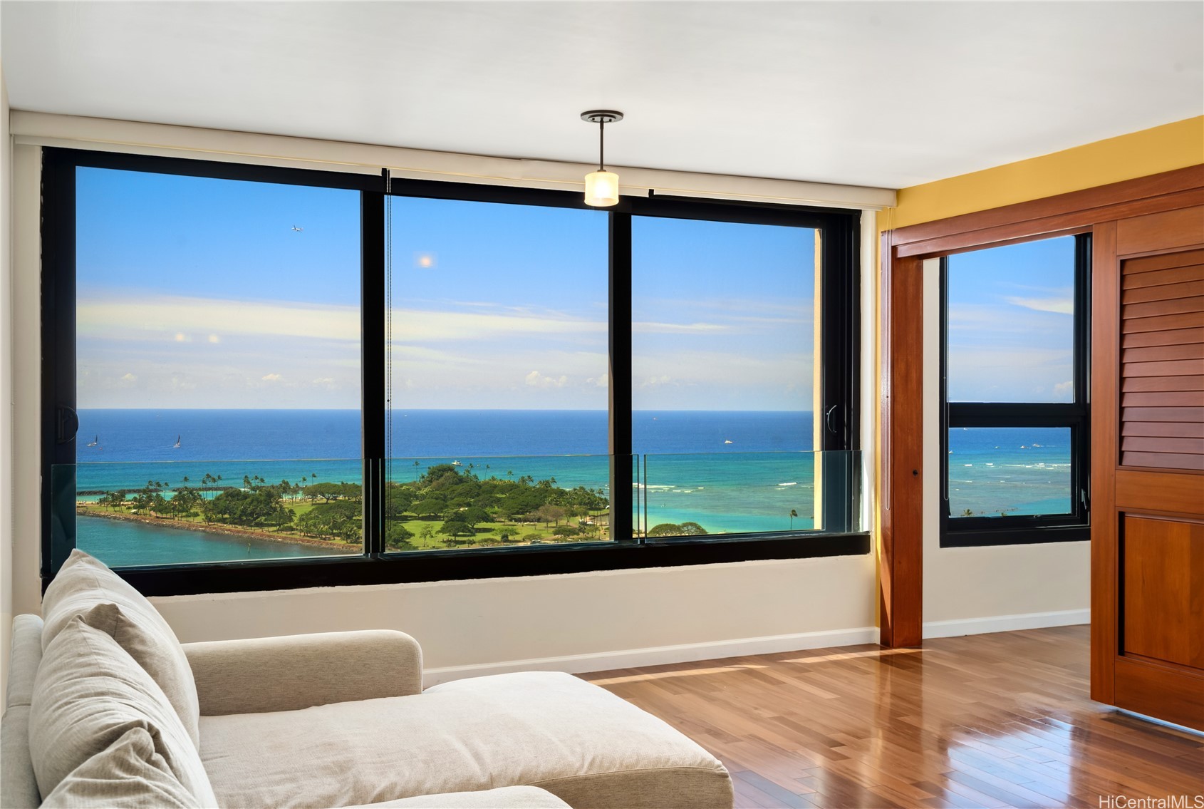 1600 Ala Moana Boulevard 2806 Property Photo 1