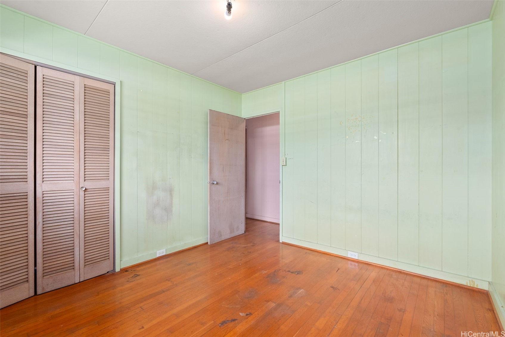 664 Kihapai Street Property Photo 7