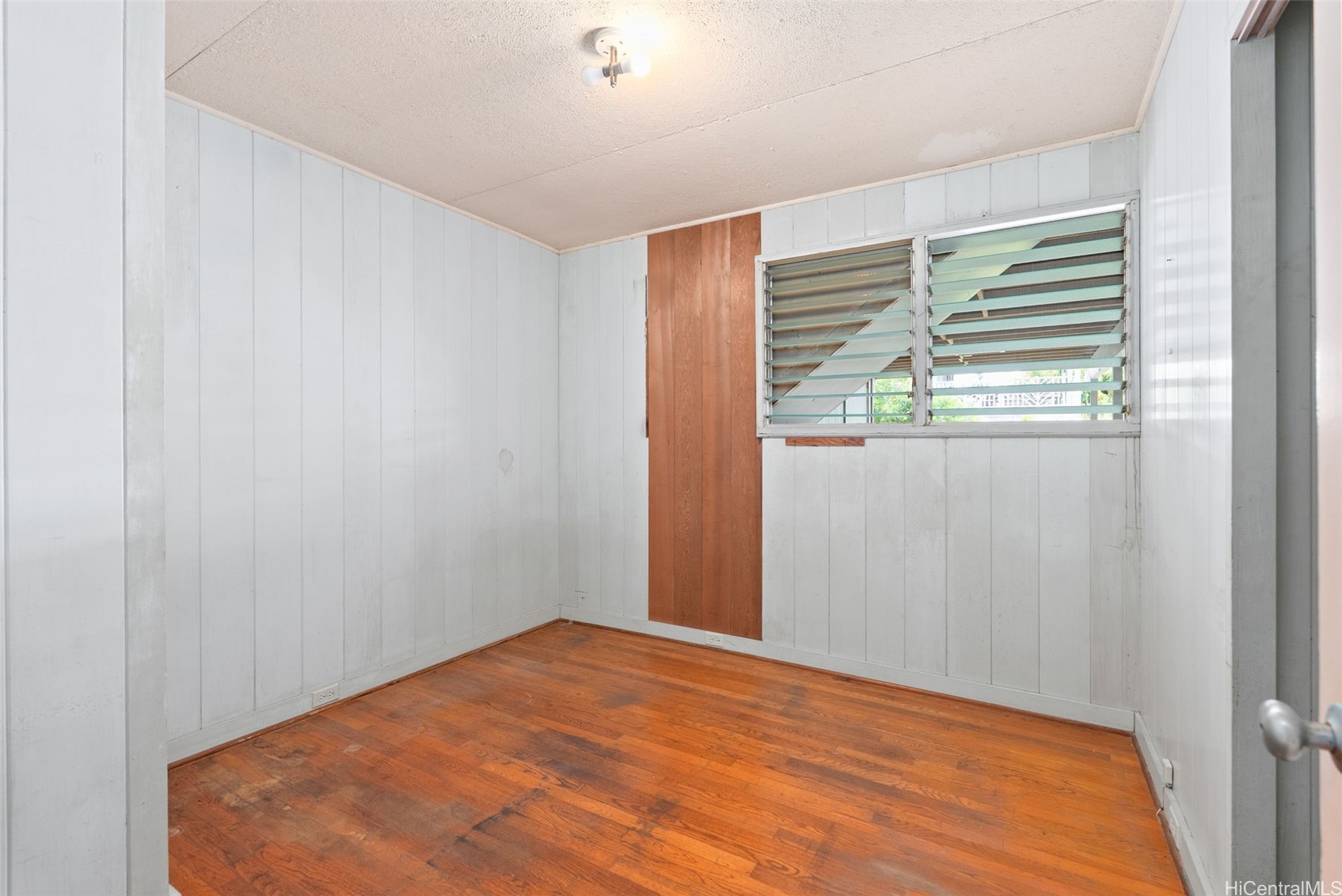 664 Kihapai Street Property Photo 9