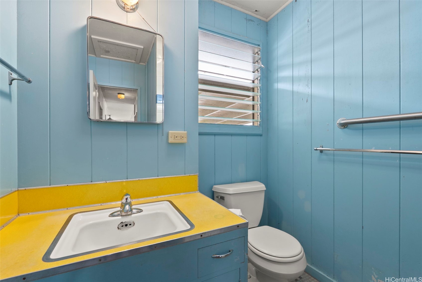 664 Kihapai Street Property Photo 10