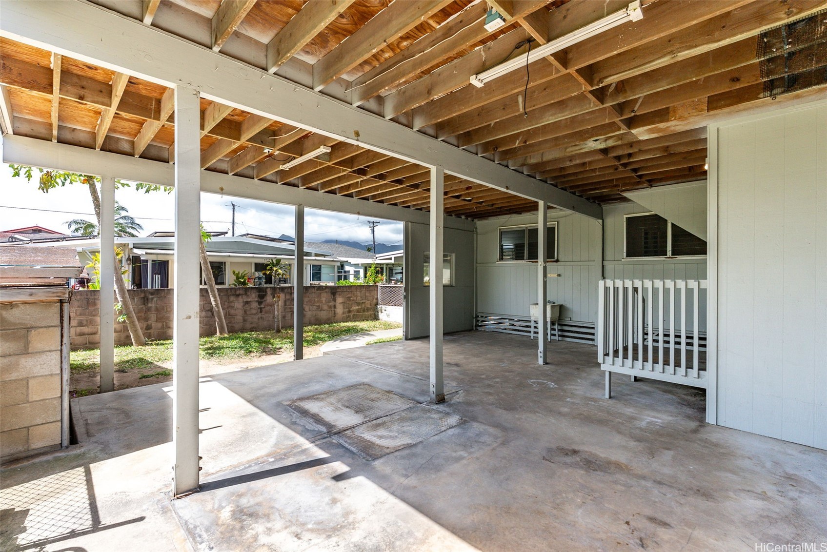 664 Kihapai Street Property Photo 21