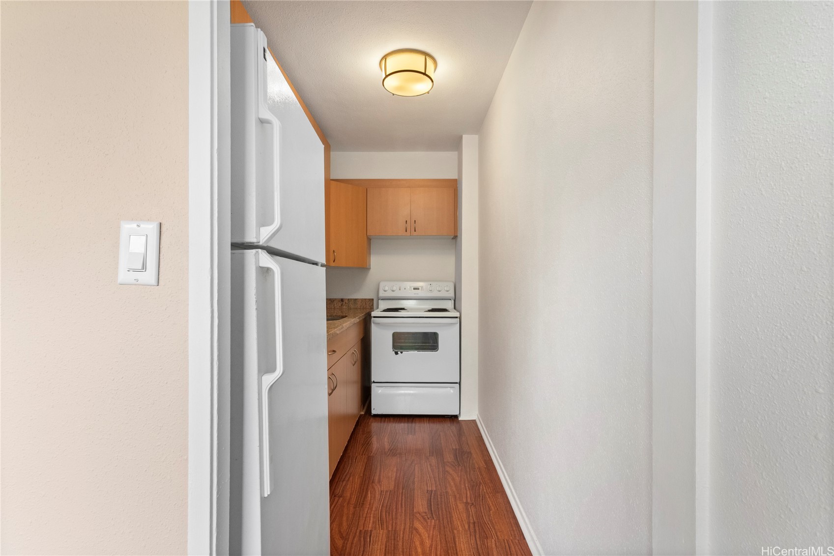 1821 Lipeepee Street 204 Property Photo 3