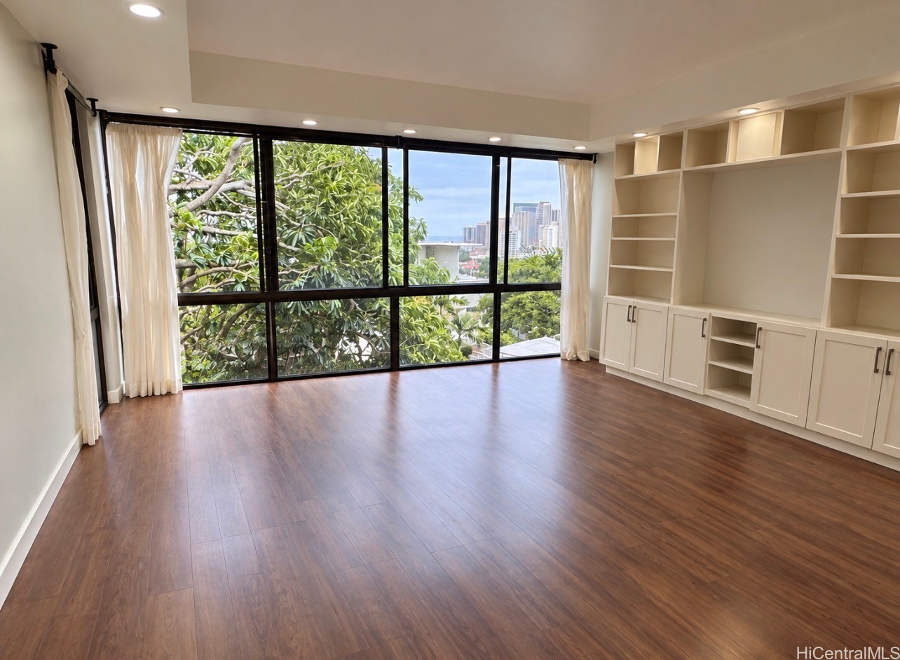 217 Prospect Street M1 Property Photo 2
