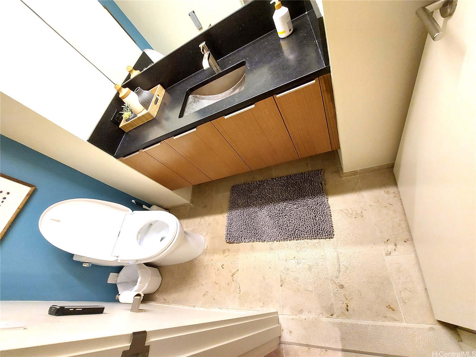1388 Ala Moana Boulevard 1403 Property Photo 4