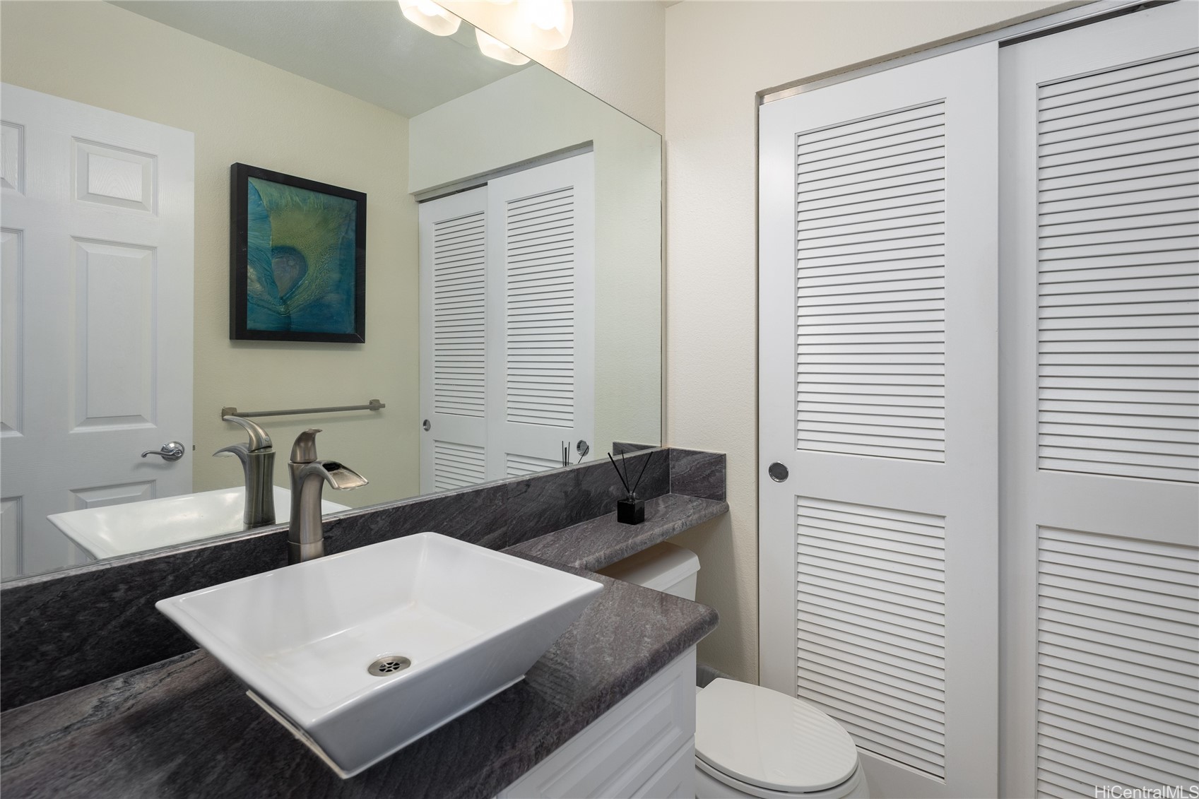 91-1468 Wahane Street Property Photo 4
