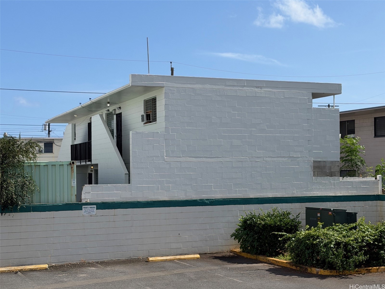 910 Kopke Street Property Photo 8